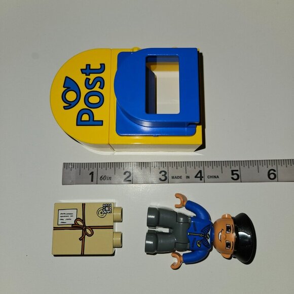 Lego Duplo 5638 Legoville Postman Mail Man Post Office Box Motorcycle COMPLETE - Picture 9 of 13